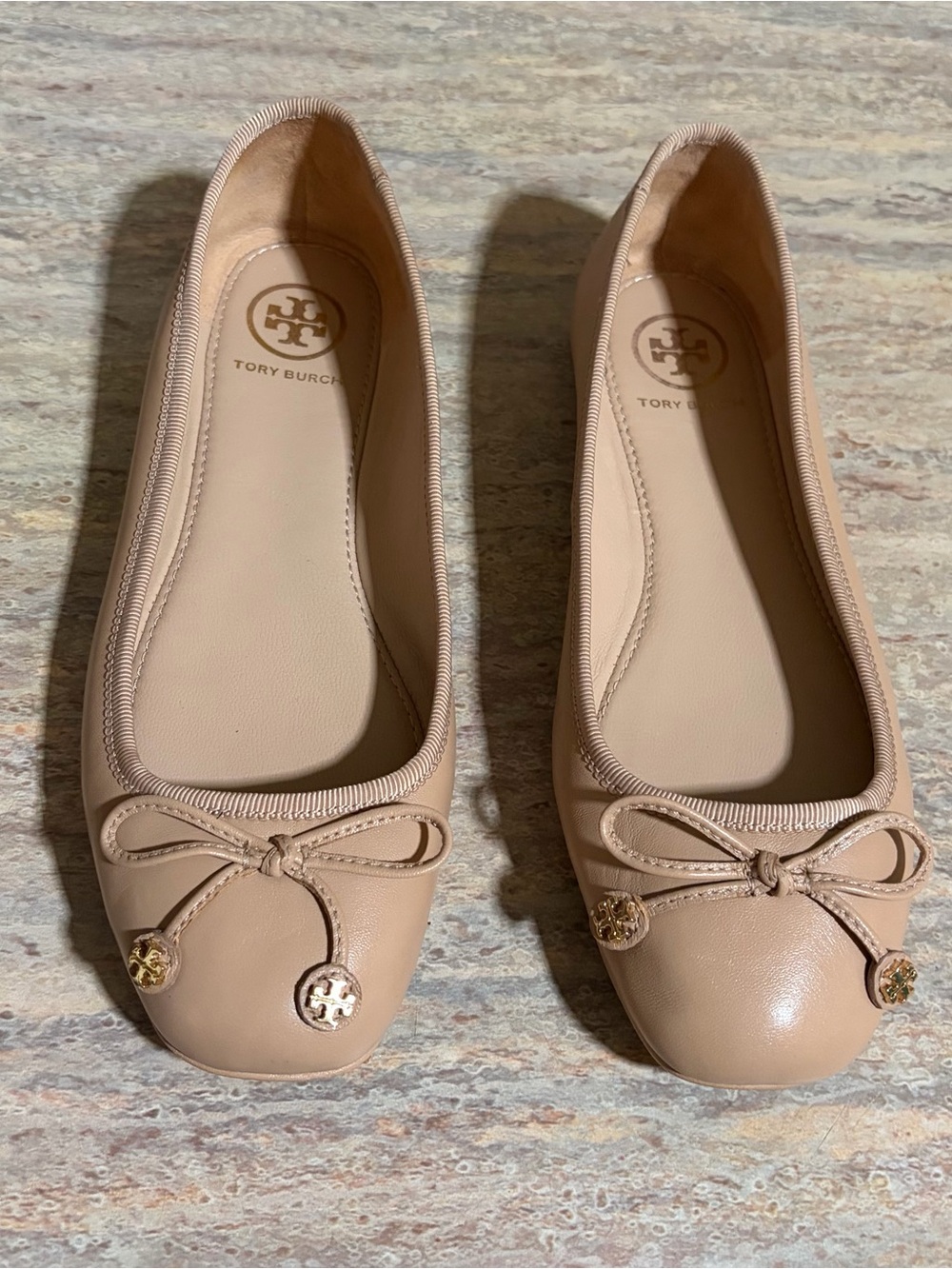 Tory Burch Laila Driver Nude Leather Ballet Flats with Gold Logo Charm